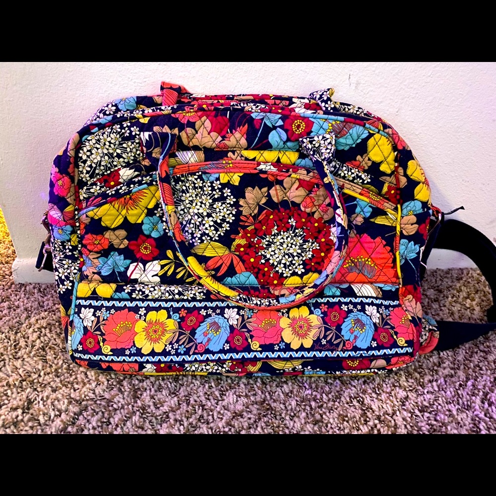 Vera Bradley travel bag Weekender